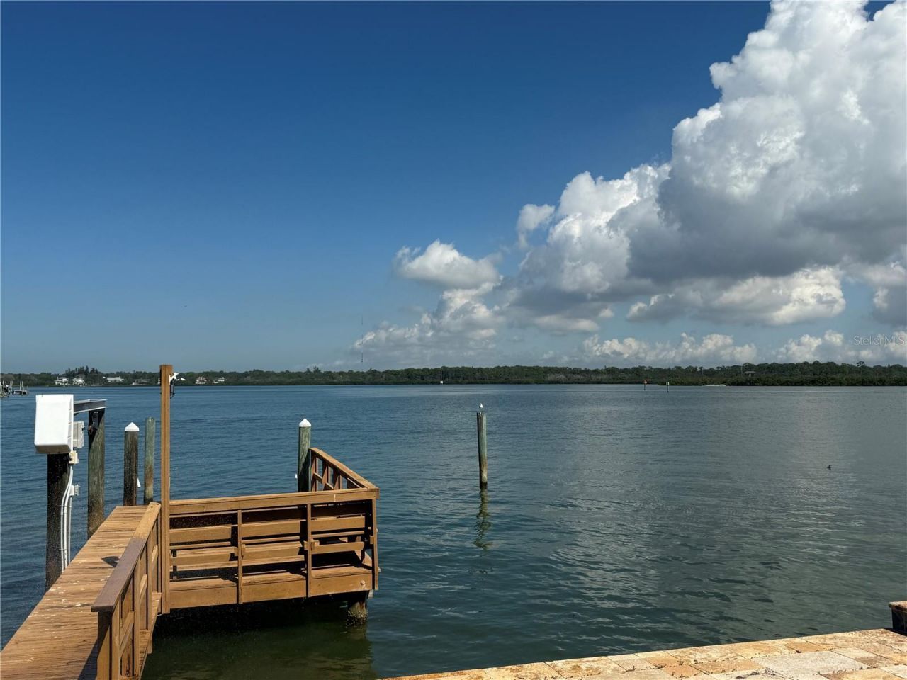 512 173rd Avenue E, North Redington Beach, FL 33708 Photo