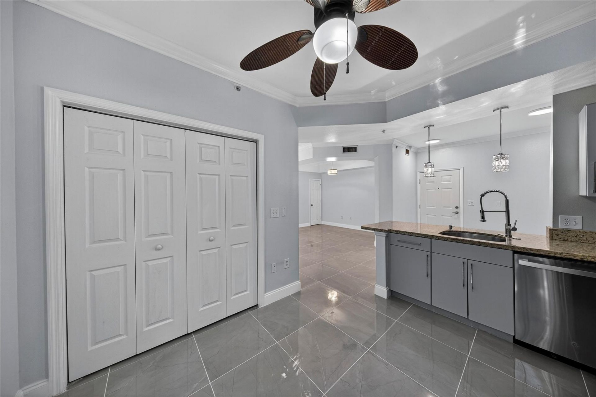 533 NE 3rd Avenue, Unit 221, Fort Lauderdale, FL 33301 Photo