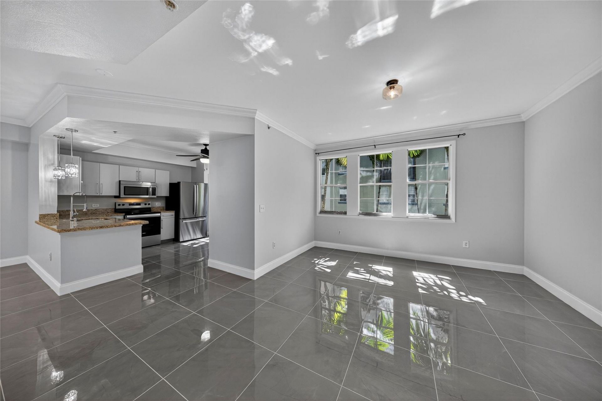 533 NE 3rd Avenue, Unit 221, Fort Lauderdale, FL 33301 Photo