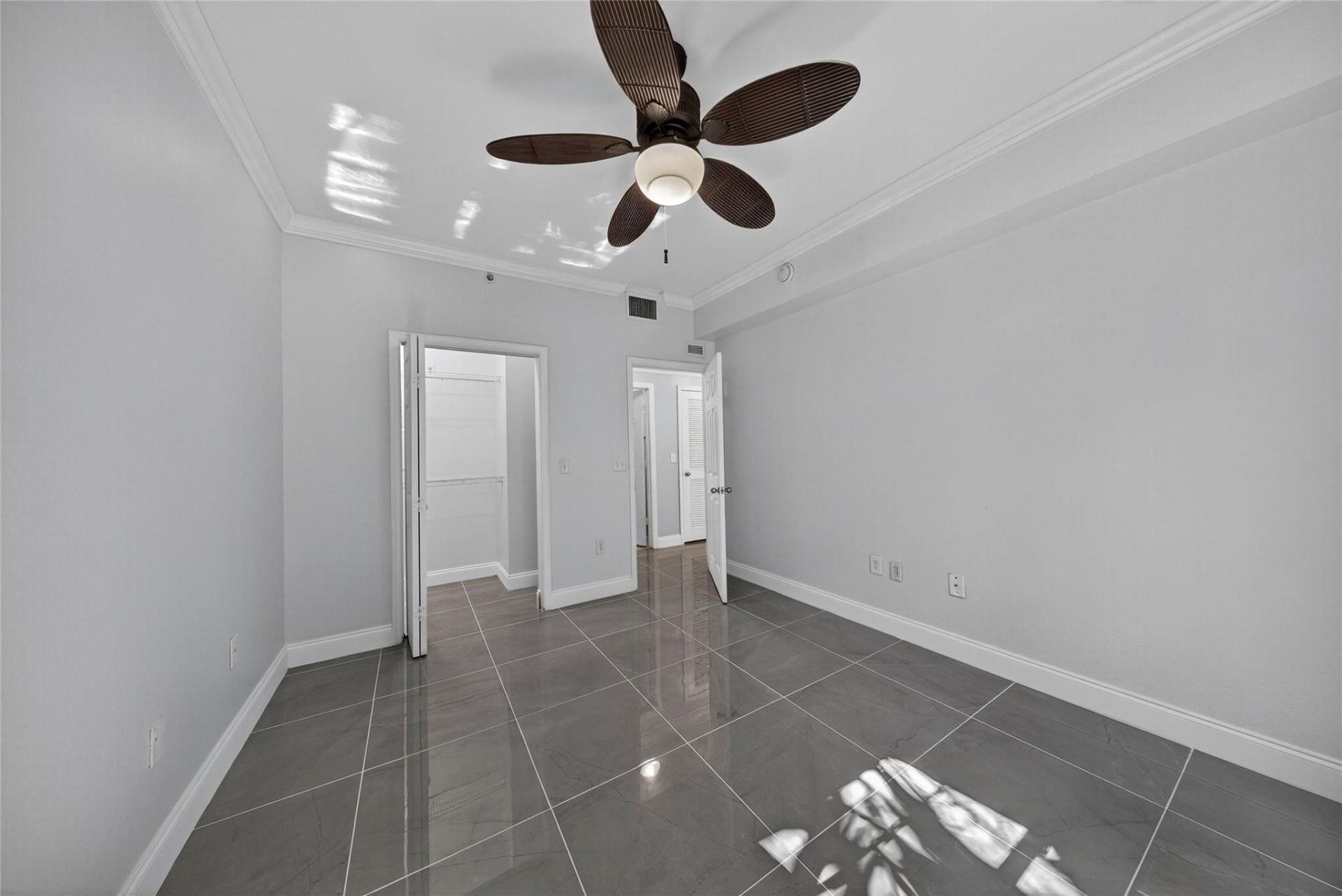 533 NE 3rd Avenue, Unit 221, Fort Lauderdale, FL 33301 Photo