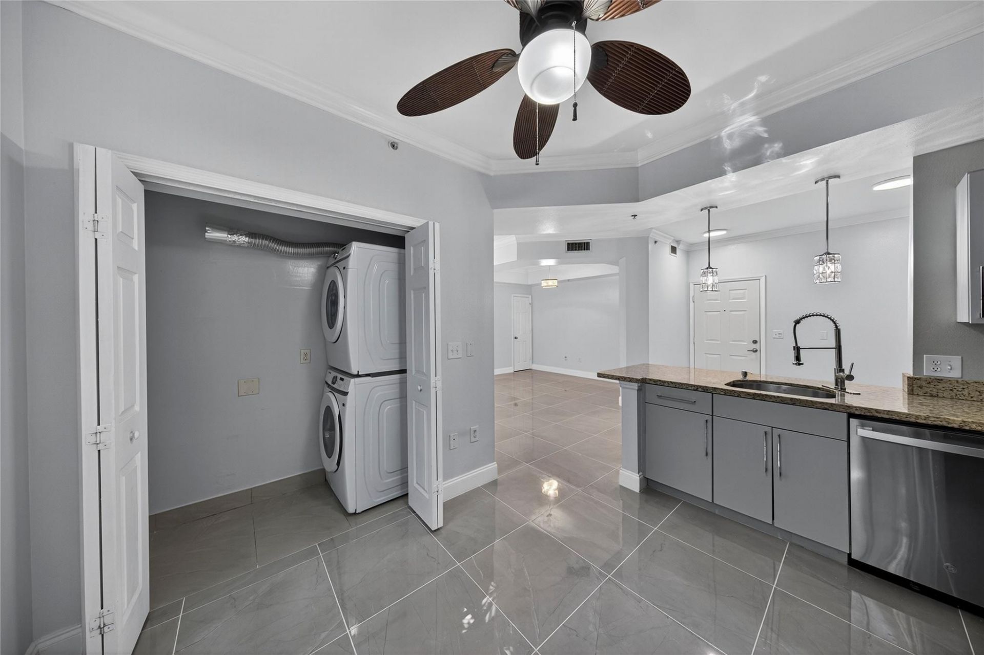 533 NE 3rd Avenue, Unit 221, Fort Lauderdale, FL 33301 Photo