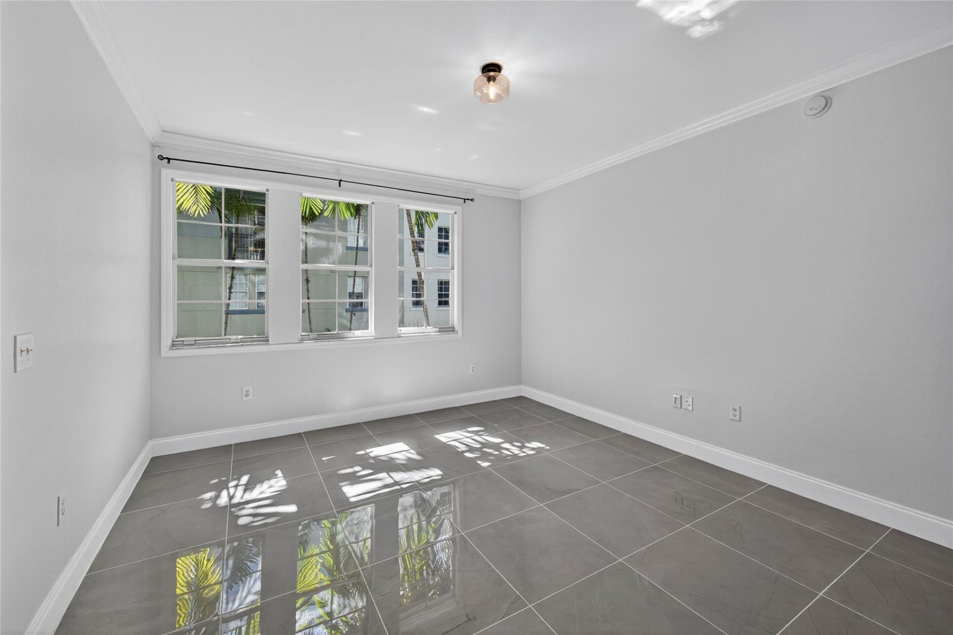 533 NE 3rd Avenue, Unit 221, Fort Lauderdale, FL 33301 Photo