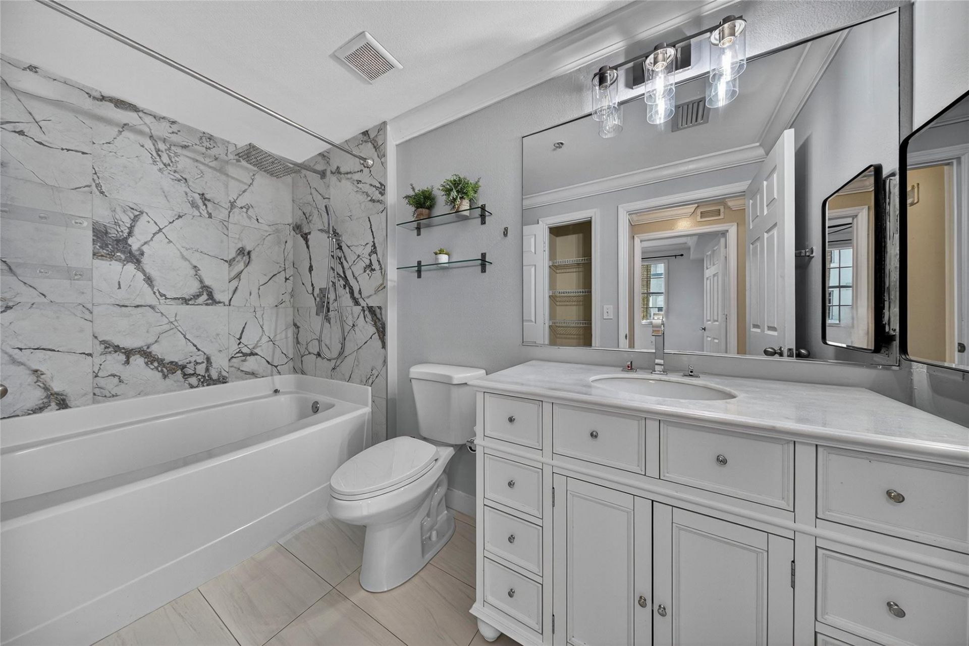 533 NE 3rd Avenue, Unit 221, Fort Lauderdale, FL 33301 Photo