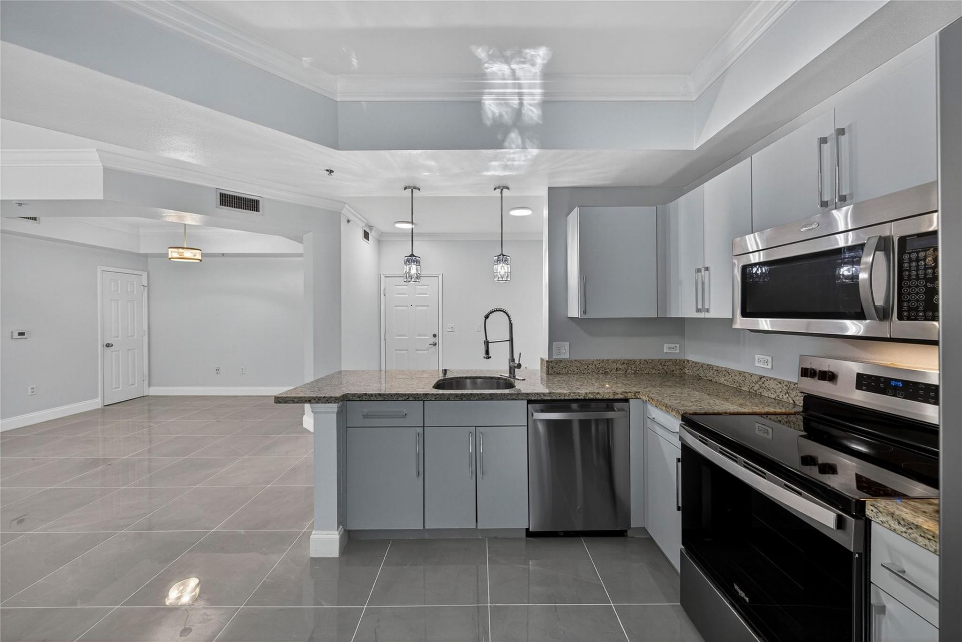 533 NE 3rd Avenue, Unit 221, Fort Lauderdale, FL 33301 Photo