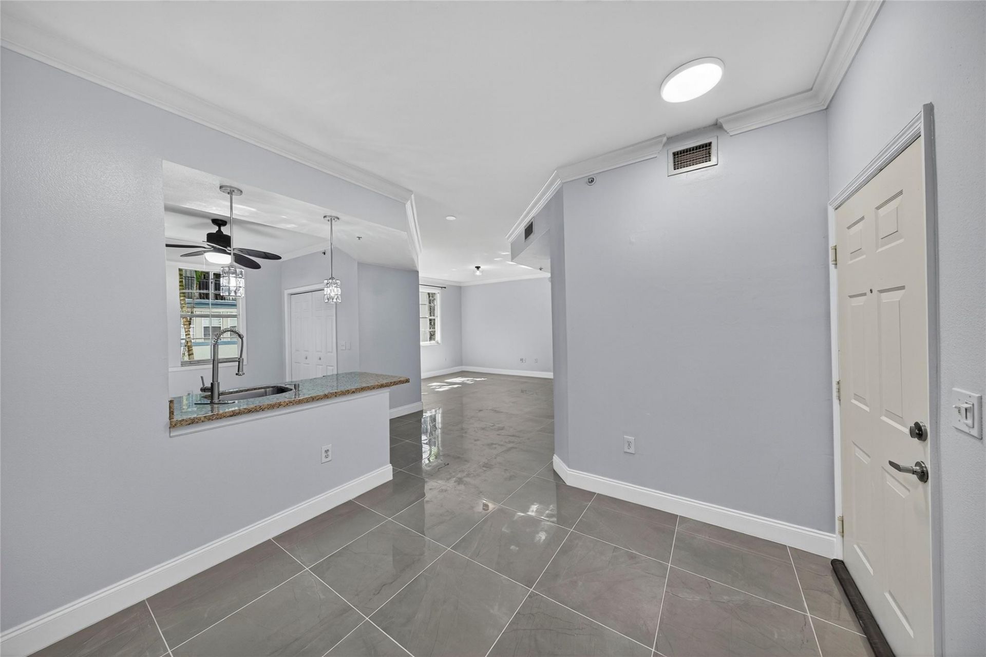 533 NE 3rd Avenue, Unit 221, Fort Lauderdale, FL 33301 Photo