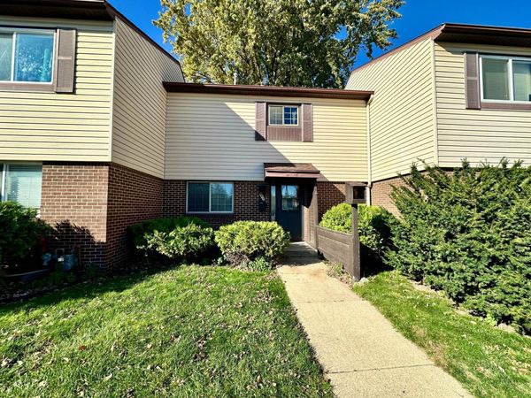 4037 18th Avenue NW, Rochester, MN 55901