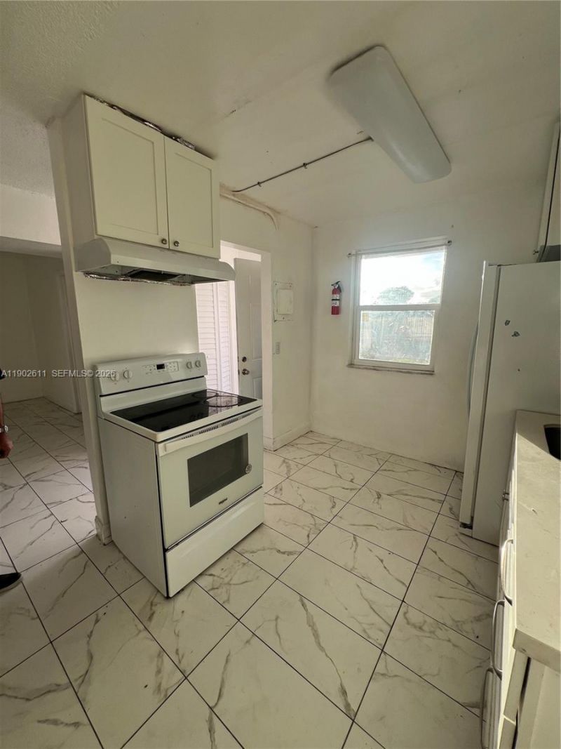 301 NW 177th St, Unit 136, Miami Gardens, FL 33169 Photo