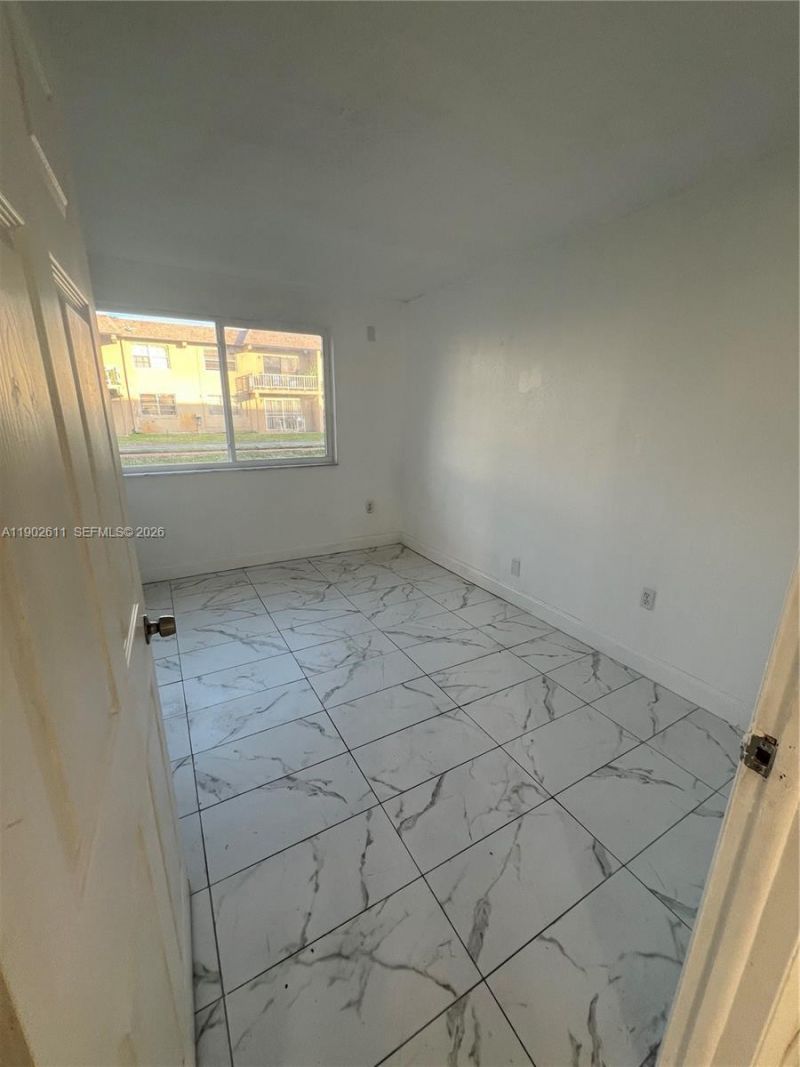 301 NW 177th St, Unit 136, Miami Gardens, FL 33169 Photo