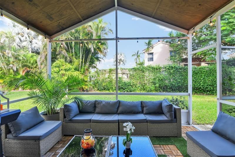 5285 NW 117th Avenue, Coral Springs, FL 33076 Photo