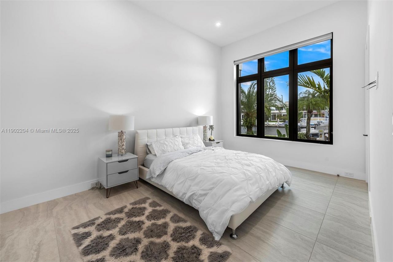 3701 NE 26th Ave, Unit 1, Lighthouse Point, FL 33064 Photo