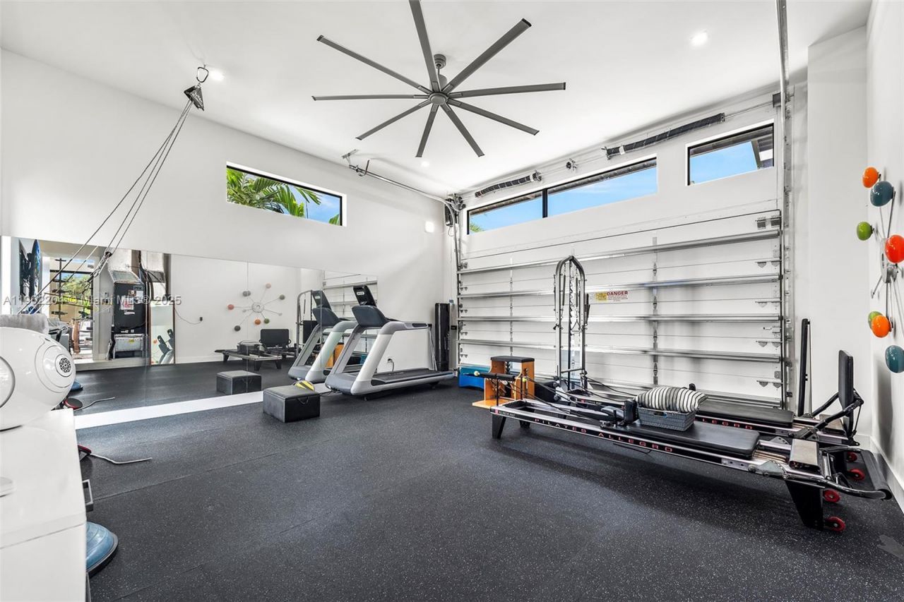 3701 NE 26th Ave, Unit 1, Lighthouse Point, FL 33064 Photo