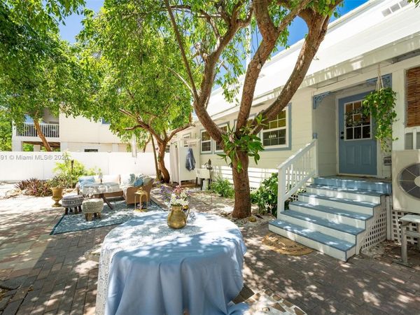 7 Barcelona Dr. Big Coppitt, Key West, FL 33040