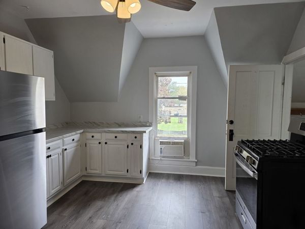 14 Lincoln Parkway, Unit 2, Crystal Lake, IL 60014