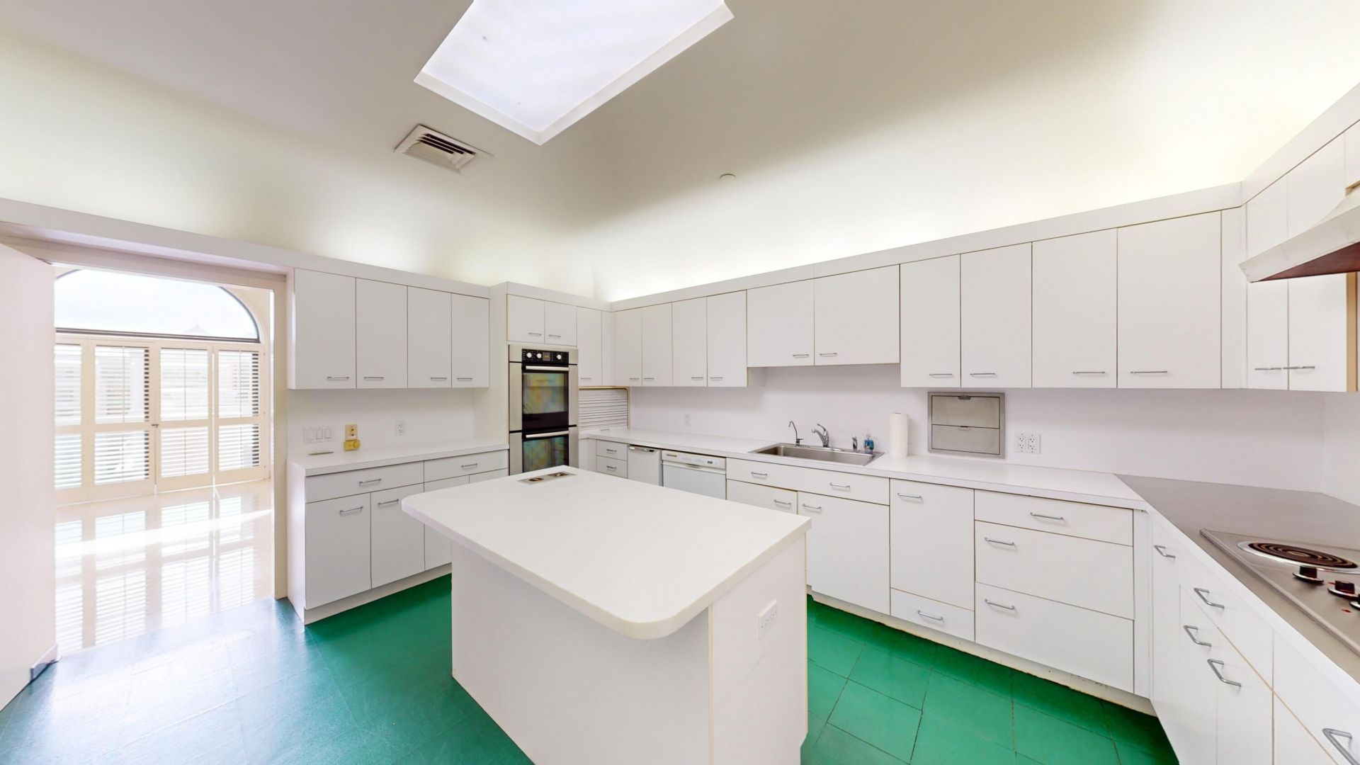 2 N Breakers Row Row, Unit Ph4, Palm Beach, FL 33480 Photo