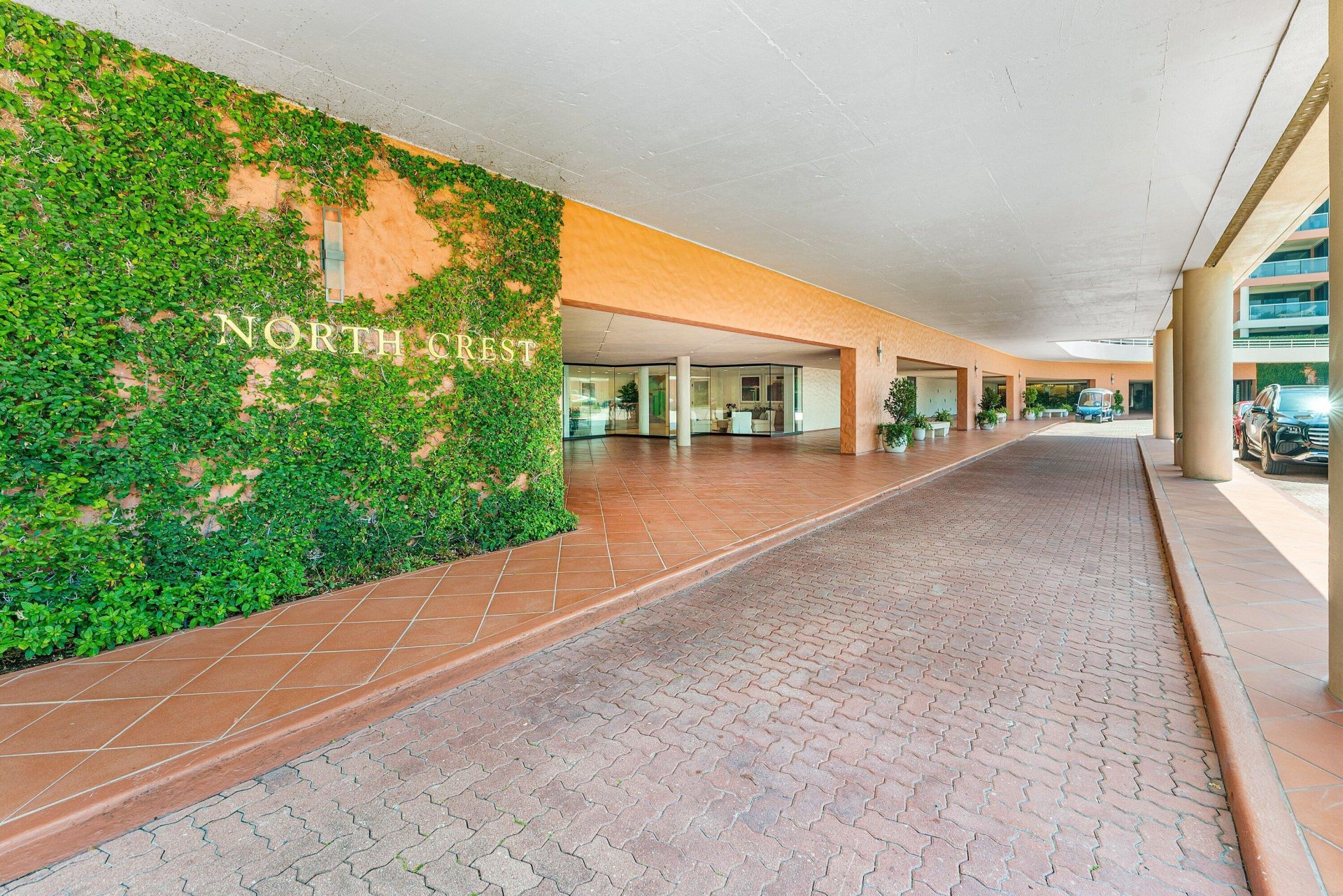 2 N Breakers Row Row, Unit Ph4, Palm Beach, FL 33480 Photo