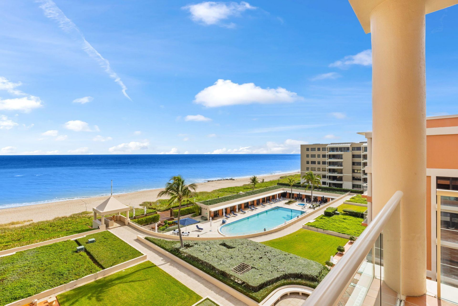 2 N Breakers Row Row, Unit Ph4, Palm Beach, FL 33480 Photo