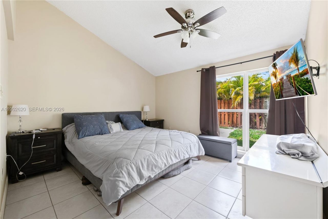 10610 SW 128th Ave, Miami, FL 33186 Photo