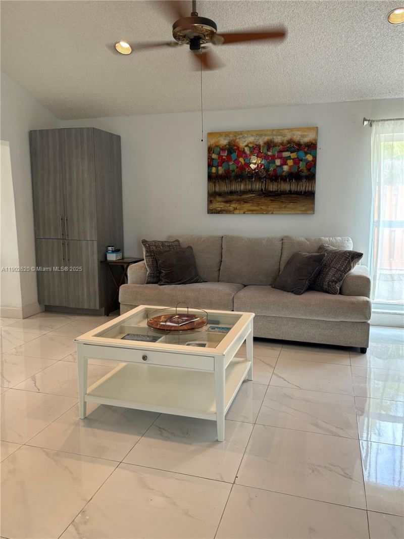 10610 SW 128th Ave, Miami, FL 33186 Photo