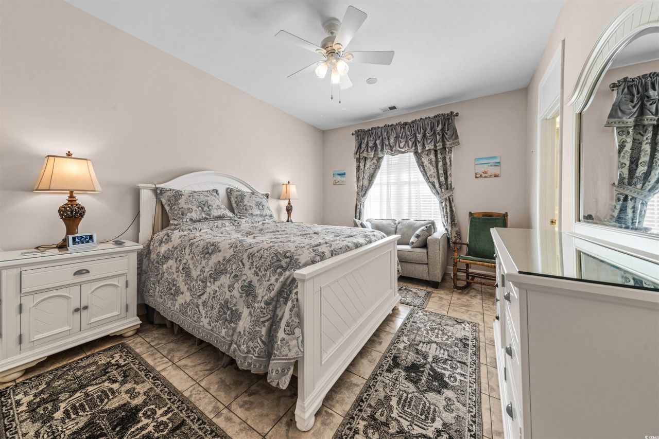 2621 Sarasota St. Photo 10