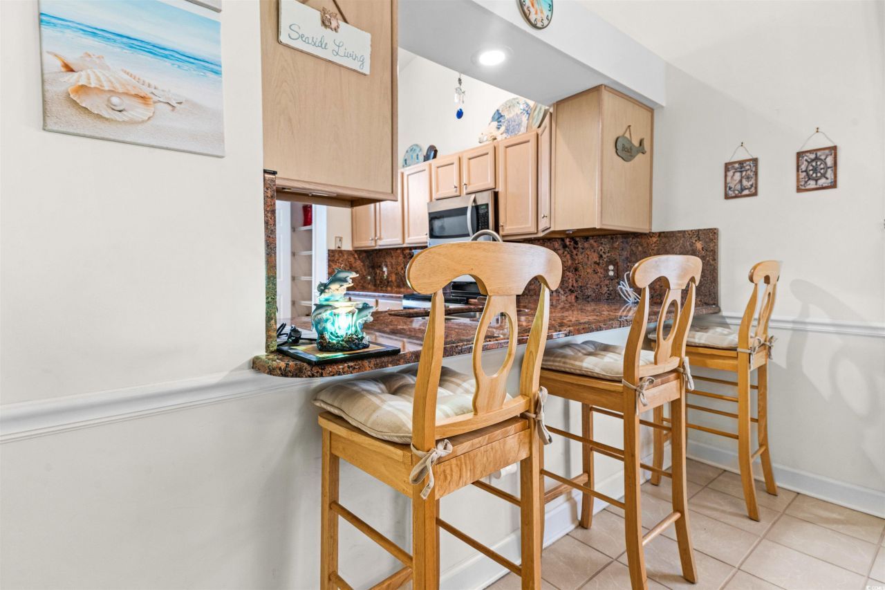 2621 Sarasota St. Photo 17