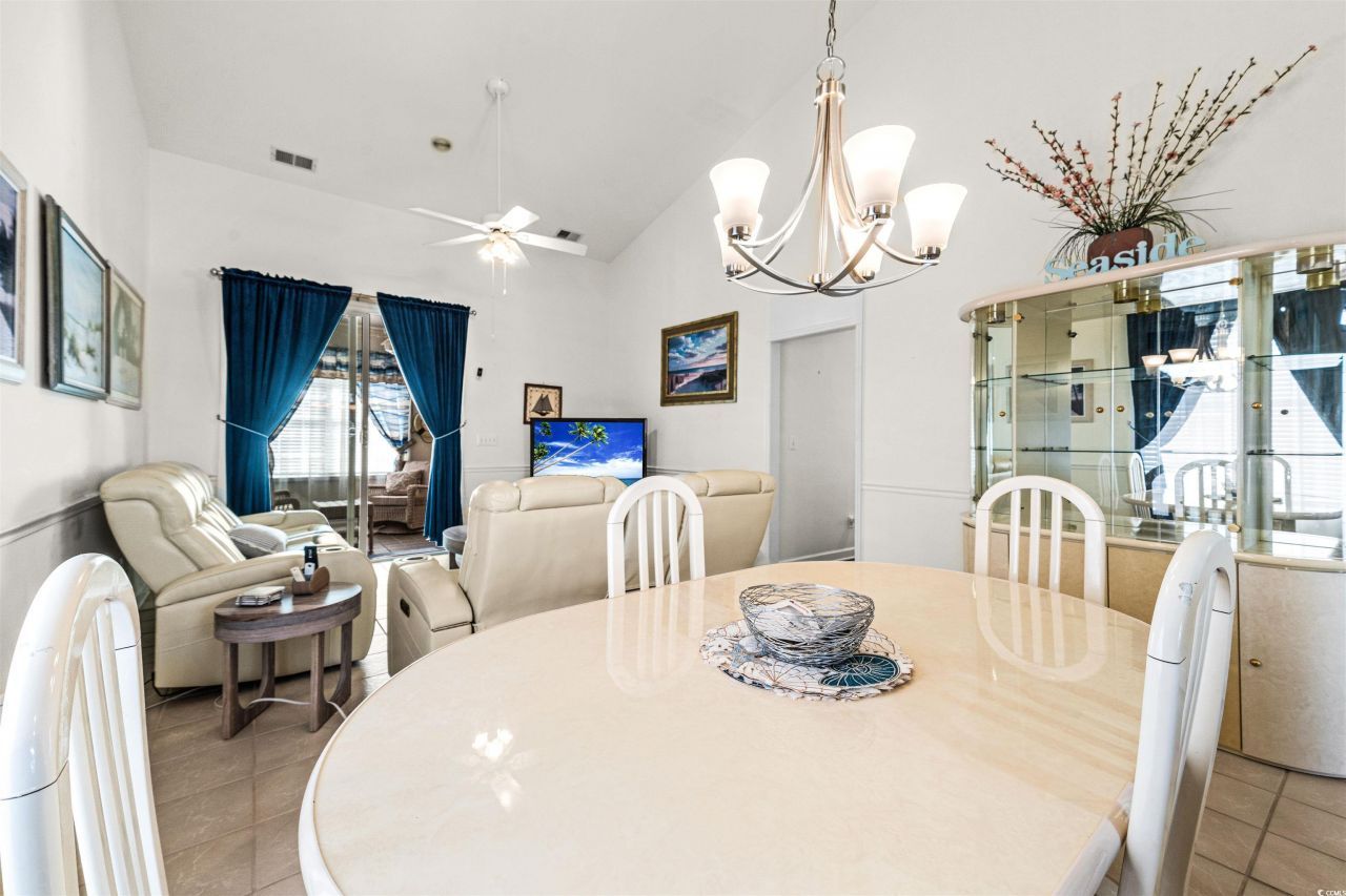 2621 Sarasota St. Photo 19