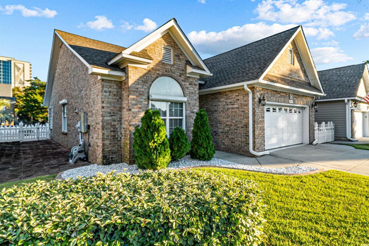 2621 Sarasota St. Photo 37