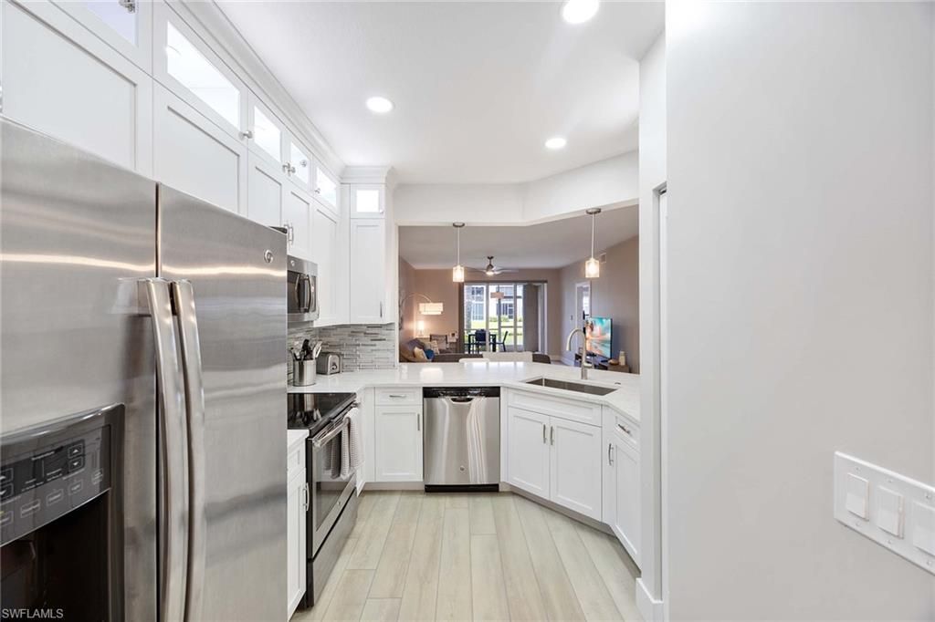 886 SW Tanbark Dr, Unit 103, Naples, FL 34108 Photo