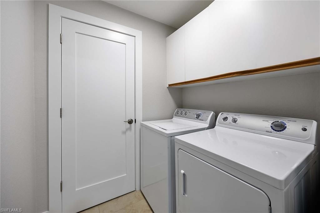 886 SW Tanbark Dr, Unit 103, Naples, FL 34108 Photo
