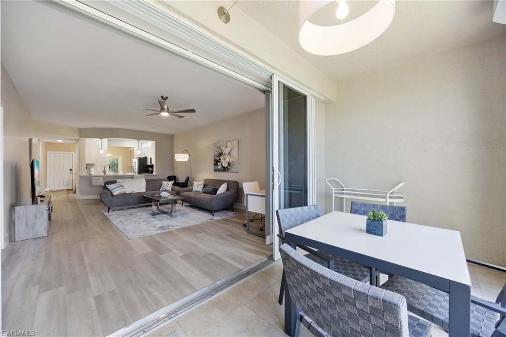 886 SW Tanbark Dr, Unit 103, Naples, FL 34108 Photo