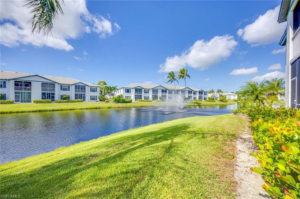 886 SW Tanbark Dr, Unit 103, Naples, FL 34108 Photo