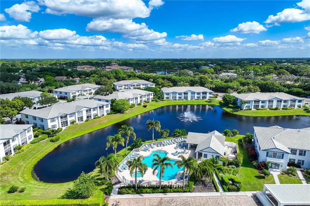 886 SW Tanbark Dr, Unit 103, Naples, FL 34108 Photo