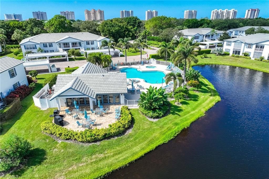 886 SW Tanbark Dr, Unit 103, Naples, FL 34108 Photo