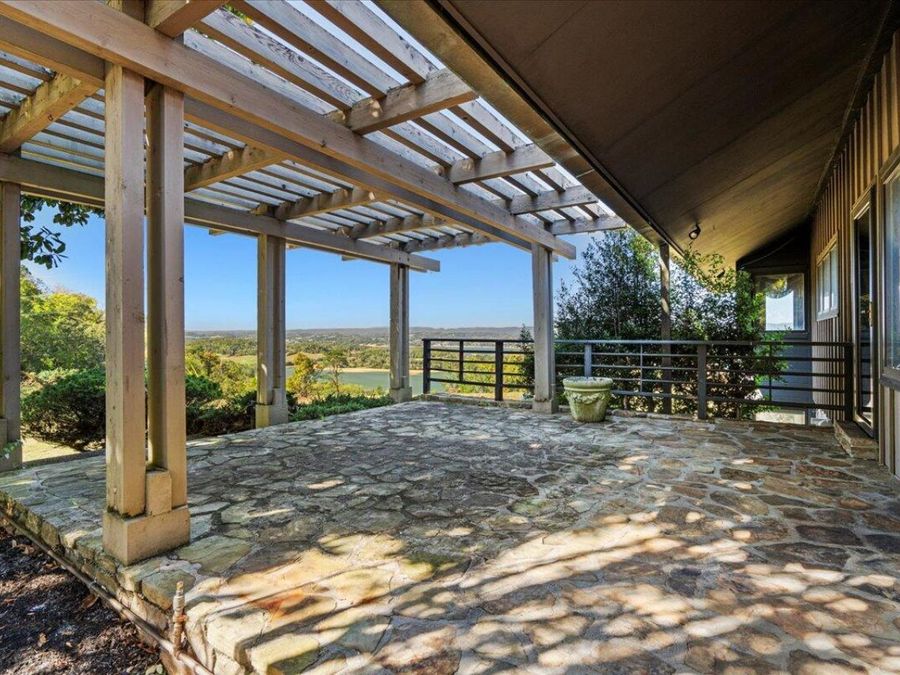 Property Image 82