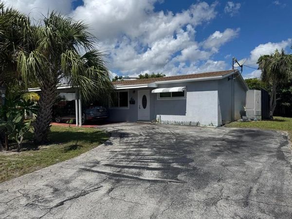 31 NE 57th Ct, Fort Lauderdale, FL 33334