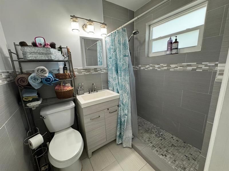 31 NE 57th Court, Fort Lauderdale, FL 33334 Photo