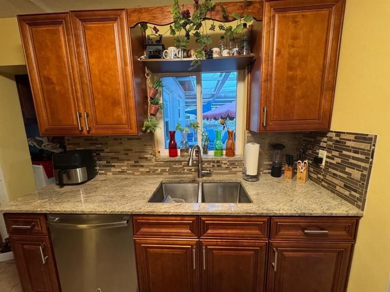 31 NE 57th Court, Fort Lauderdale, FL 33334 Photo