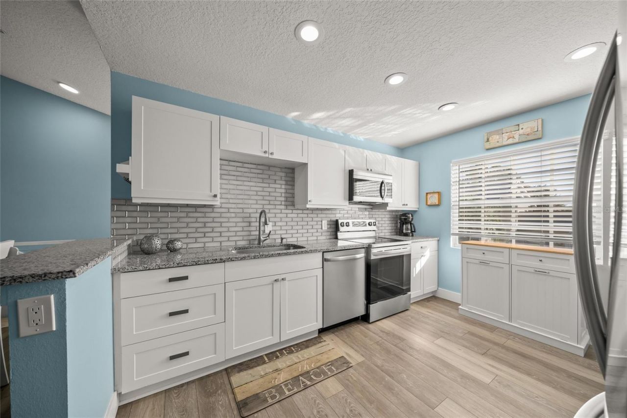 5528 Fair Oaks Street, Bradenton, FL 34203 Photo