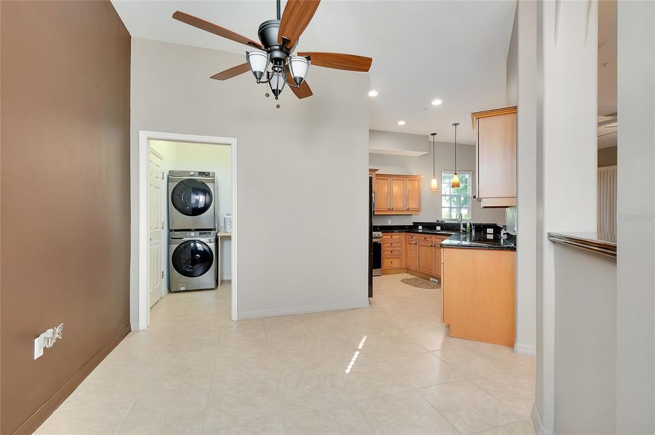 3975 Square East Lane, Unit 9, Sarasota, FL 34238 Photo