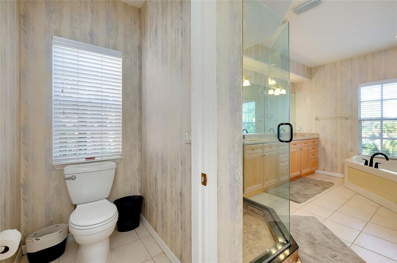 3975 Square East Lane, Unit 9, Sarasota, FL 34238 Photo