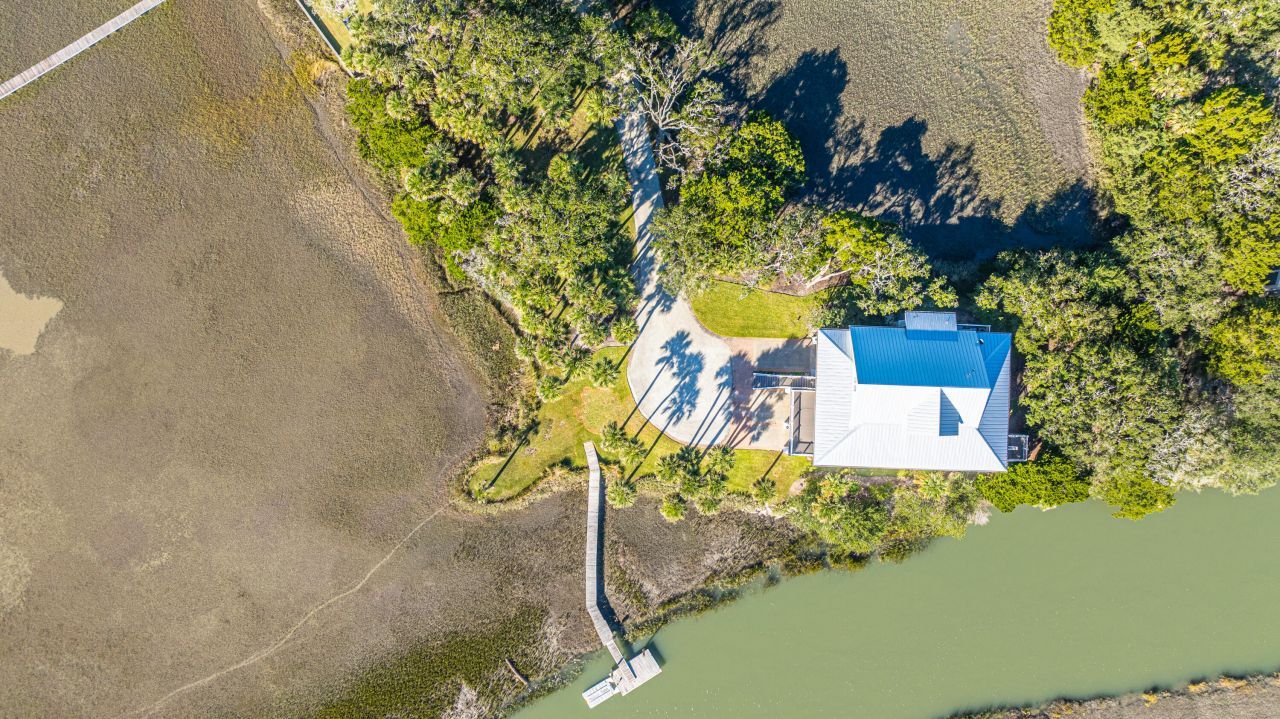 1250 Hammocks Way Photo 115