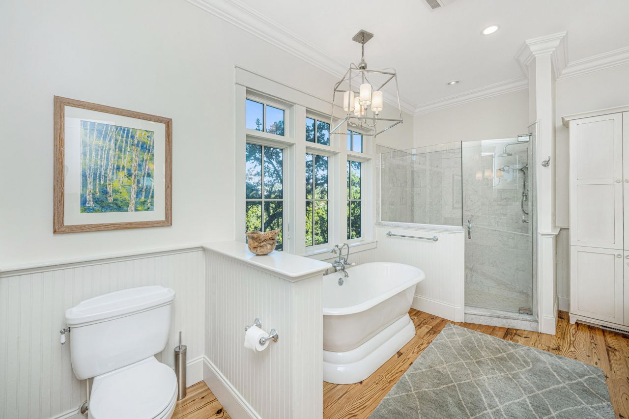 1250 Hammocks Way Photo 29