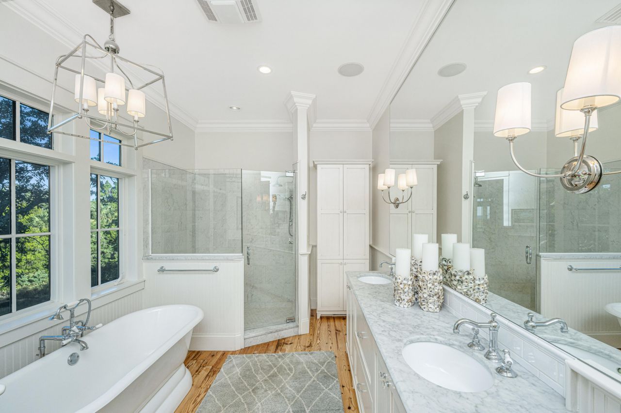 1250 Hammocks Way Photo 30