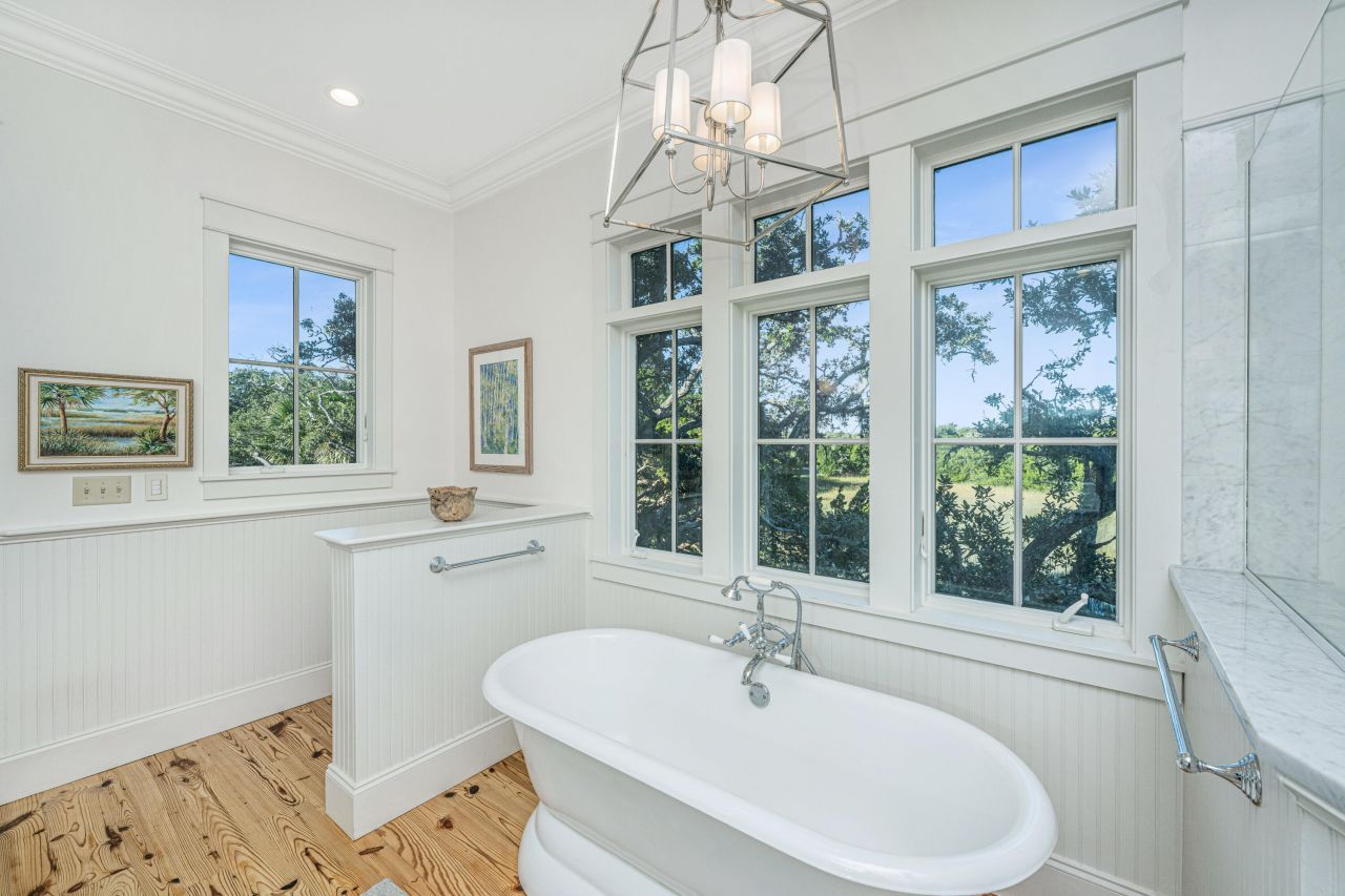 1250 Hammocks Way Photo 31