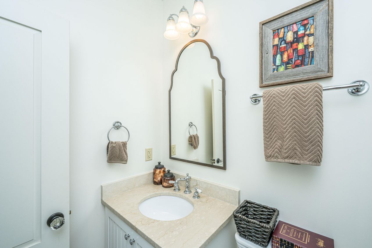 1250 Hammocks Way Photo 45