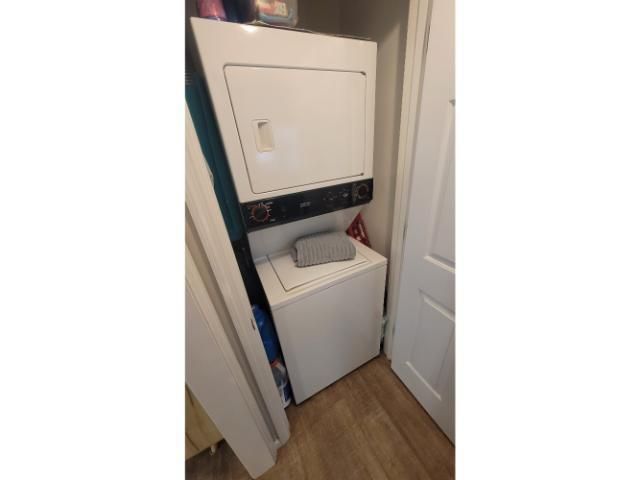 1221 Tidewater Dr. Photo 21