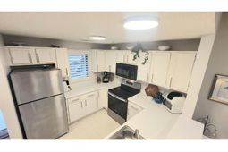 1221 Tidewater Dr. photo 4