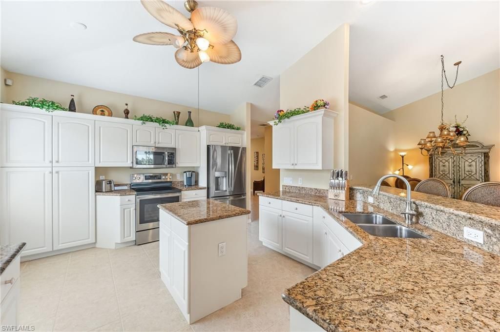 20051 Seagrove St, Unit 1208, Estero, FL 33928 Photo