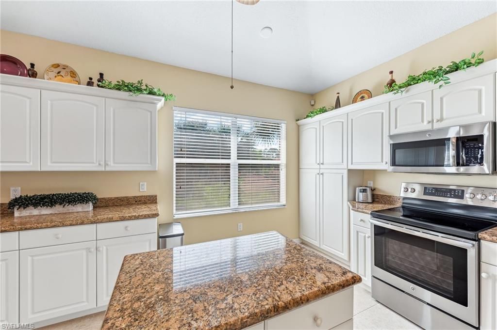 20051 Seagrove St, Unit 1208, Estero, FL 33928 Photo