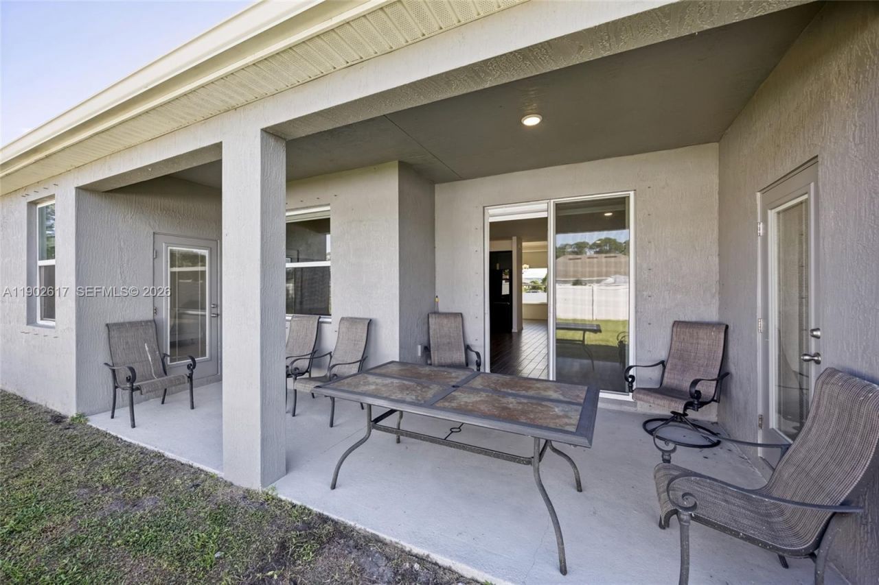 3108 SW Nutley St, Port Saint Lucie, FL 34953 Photo