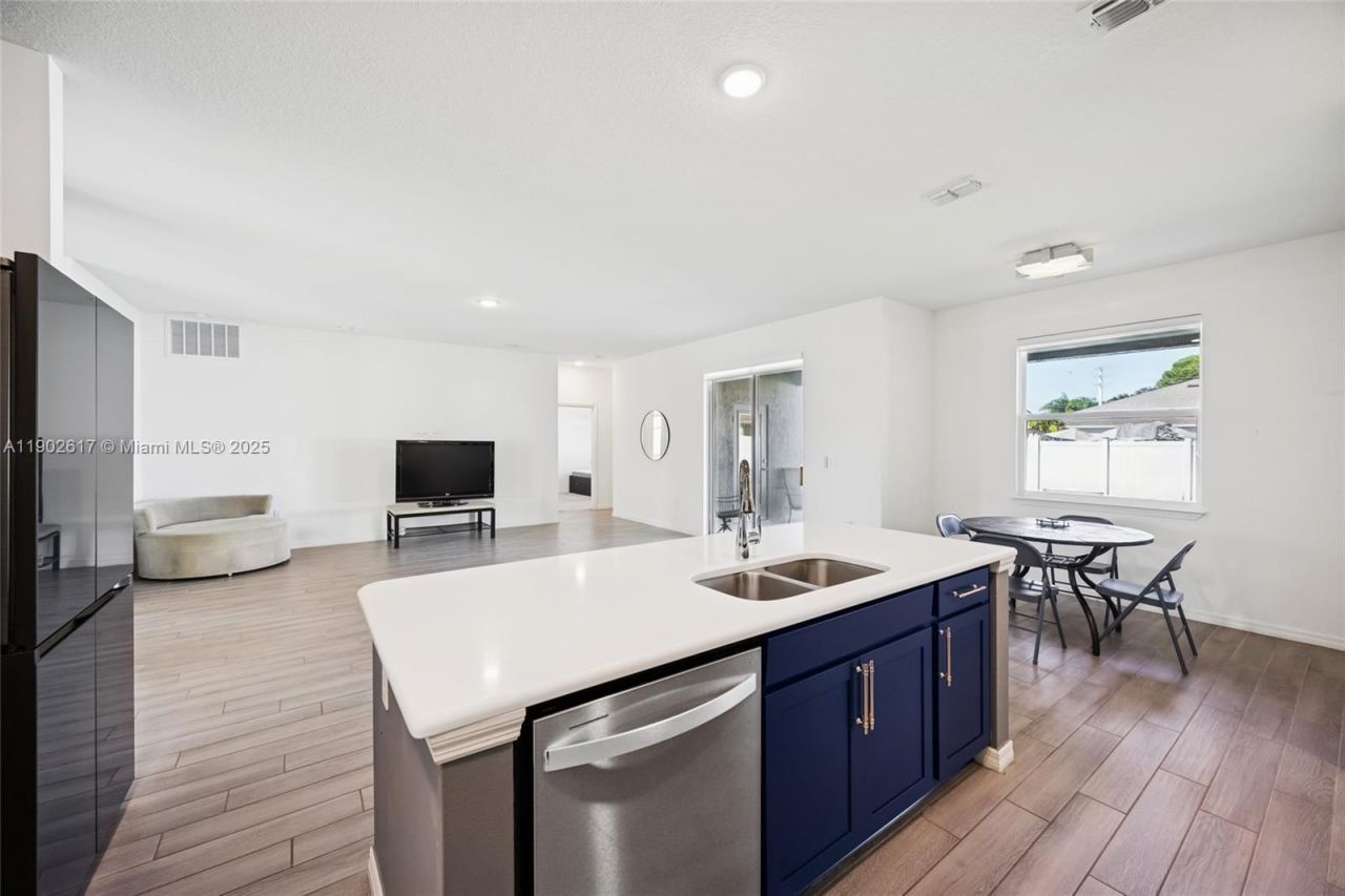 3108 SW Nutley St, Port Saint Lucie, FL 34953 Photo